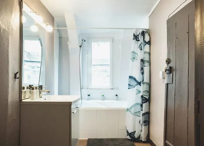 Triplex, T4 Hyper Centre